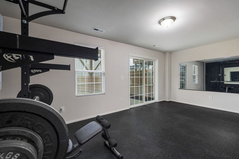 How to Build a Simple Workout Corner at Home
